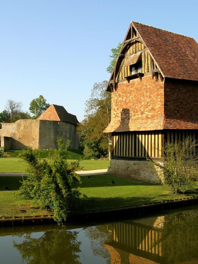 Château De Crèvecoeur