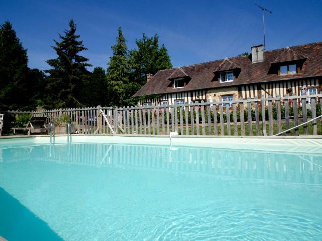 Piscine du Domaine du Martinaa