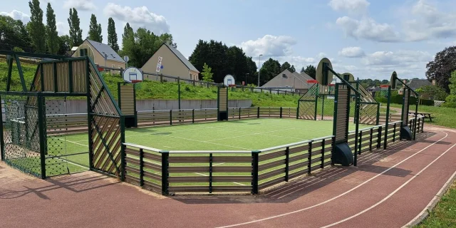 City Stade De Cambremer