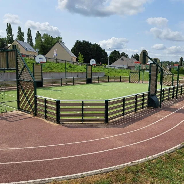 City Stade De Cambremer